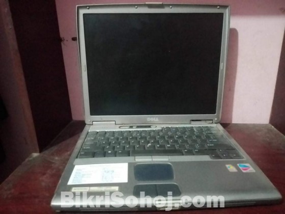 Dell D600